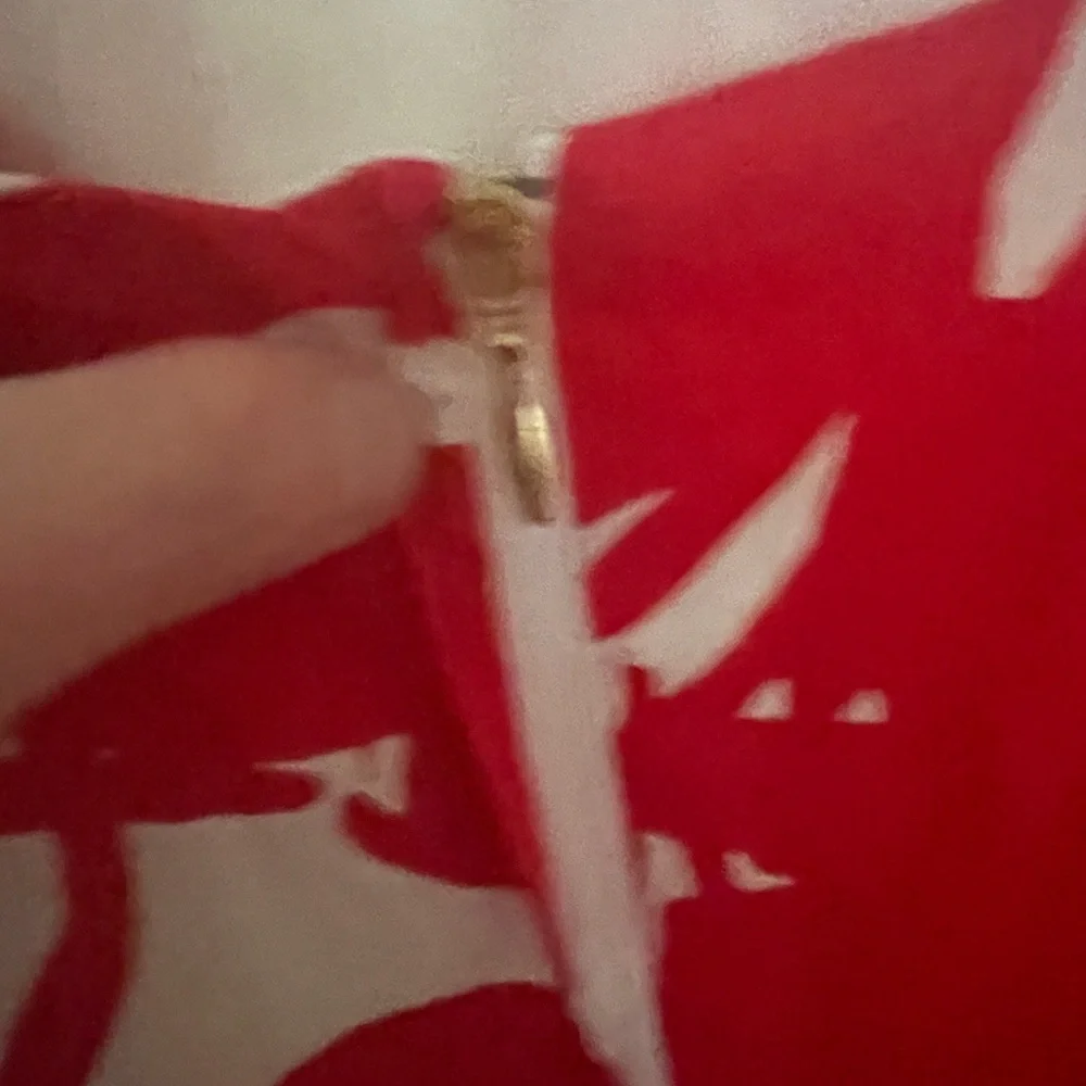 ❤️ Floral Red and White Dress ❤️ - Picture 5 of 7